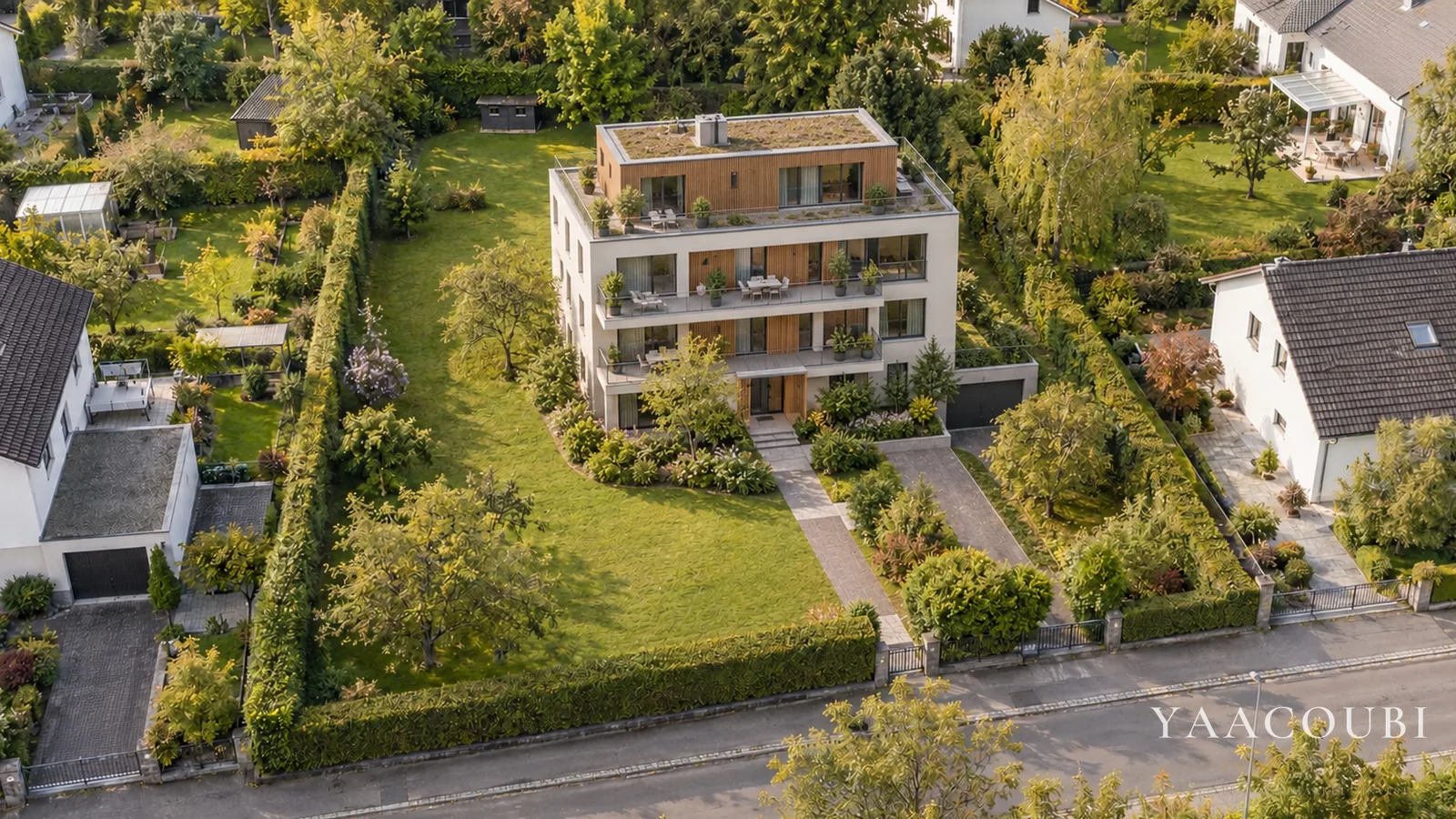 Luftbild einer Parzelle mit möglichem Neubau
